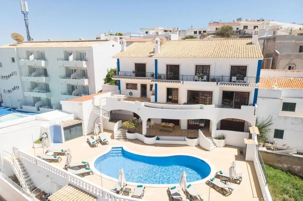 Bertolina Guest House Albufeira 3*,